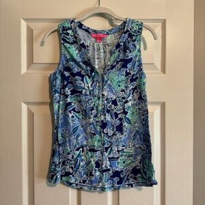 Lilly Pulitzer Essie top